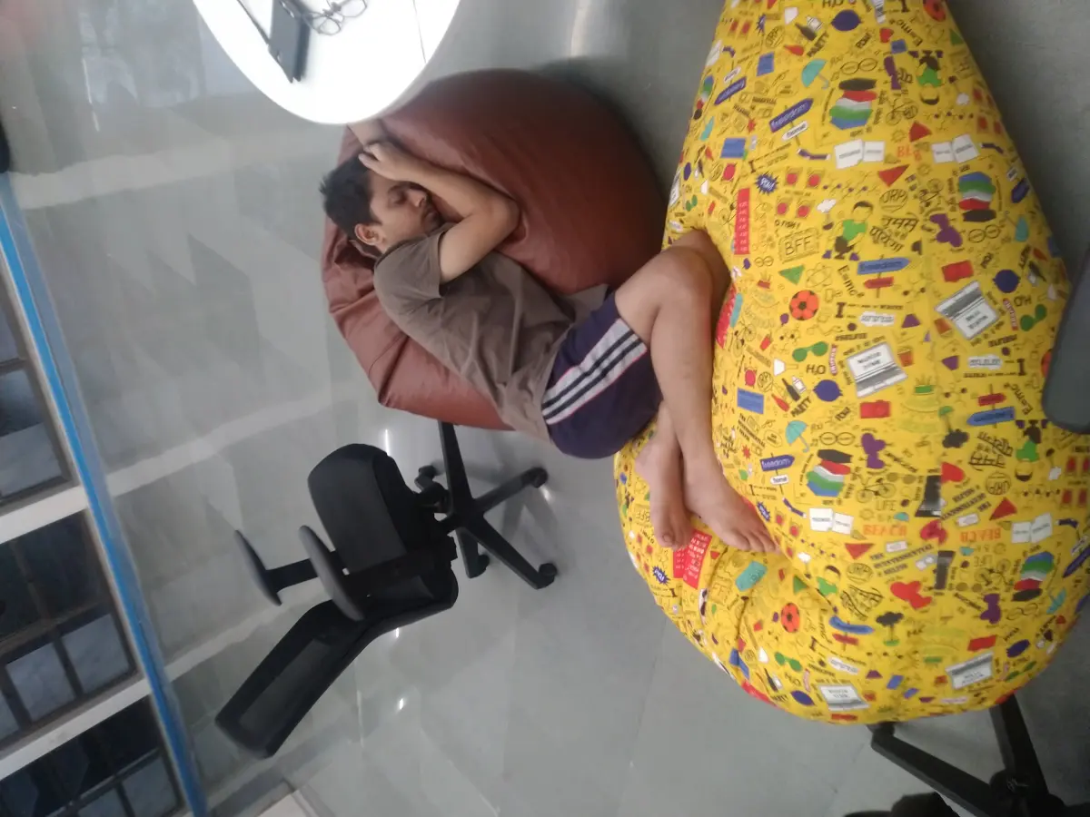 Behind the scenes 14