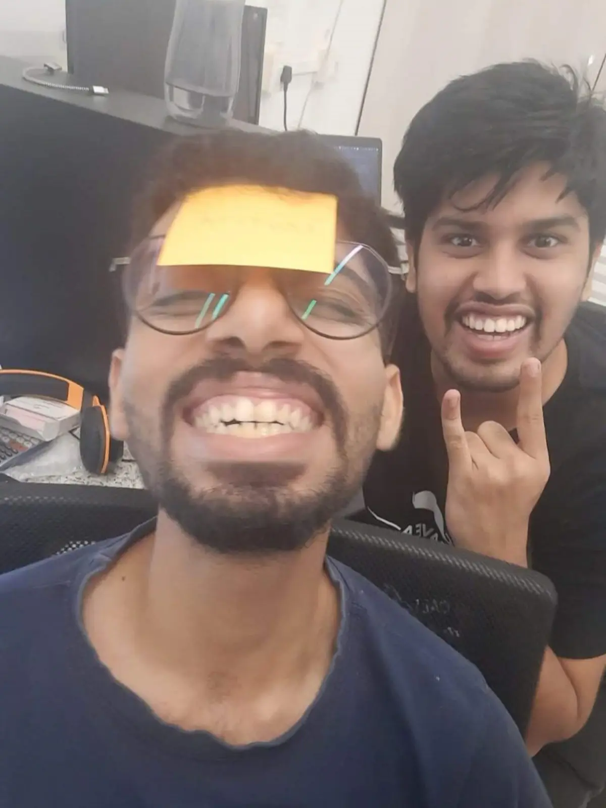 Behind the scenes 17