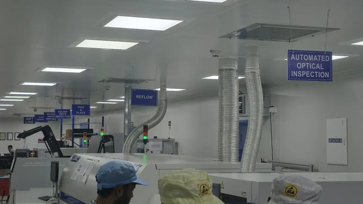 Behind the scenes 18